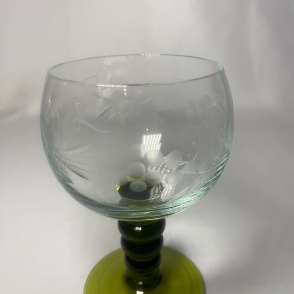 4 Vtg German Roemer Olive Green Wine Cordial Glass Etched Grape Vine Ball EUC - Picture 8 of 10